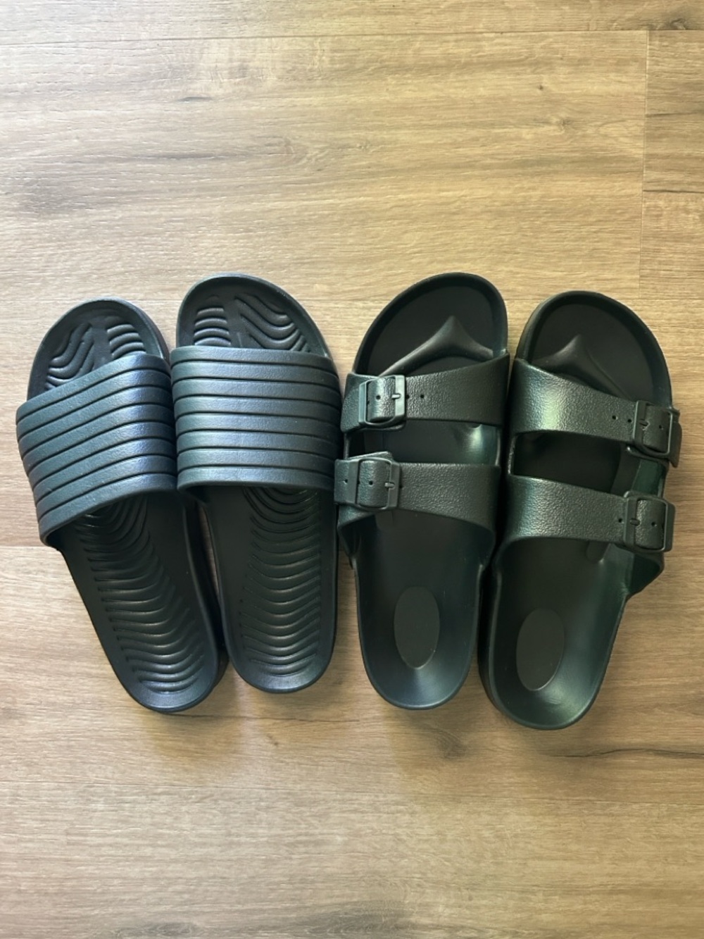 BOGO Black Slides! One Tunnel One Strap. Size 13US/46EU